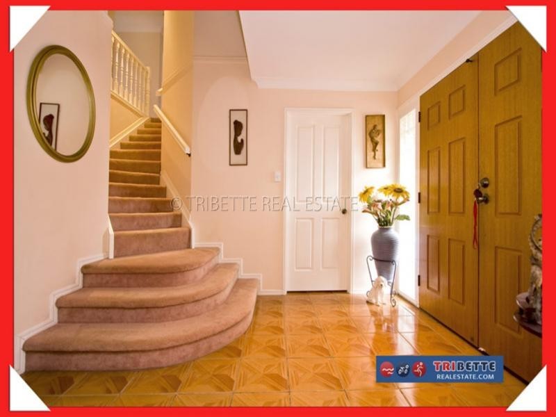 352 Westlake Dr, Westlake QLD 4074