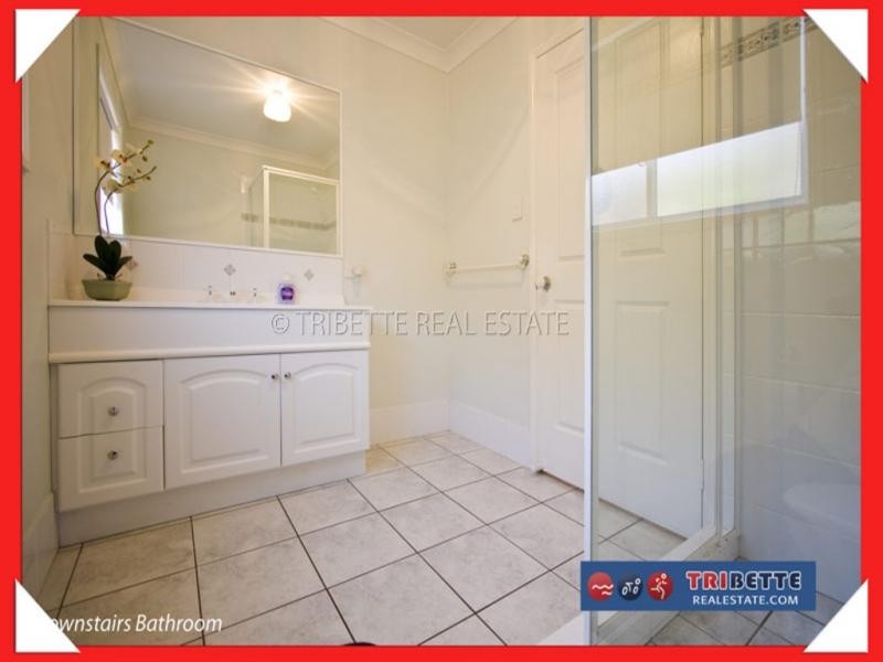 9 Mallery Street, Westlake QLD 4074