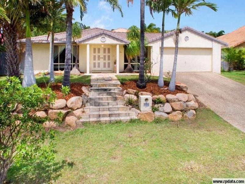 20 Camelot Cres, Middle Park QLD 4074