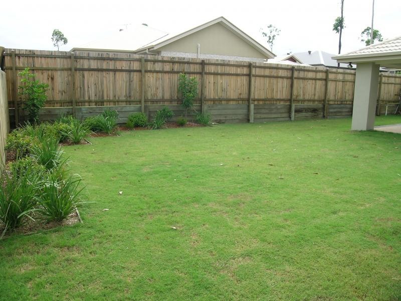 9 Chance Court, Springfield Lakes QLD 4300