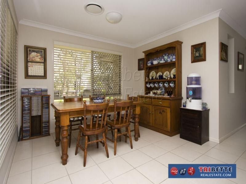 32 Brushwood Circuit, Forest Lake QLD 4078