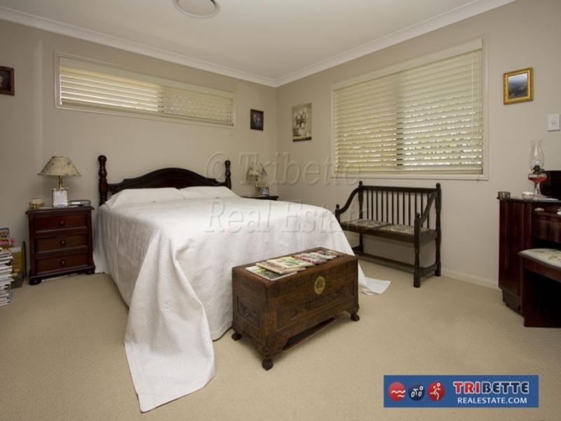 32 Brushwood Circuit, Forest Lake QLD 4078