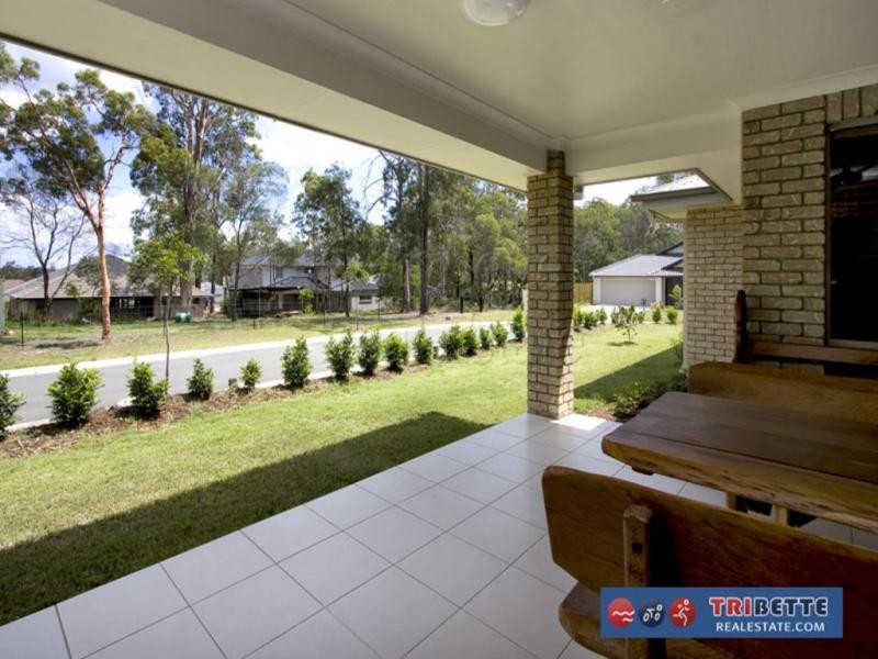 32 Brushwood Circuit, Forest Lake QLD 4078
