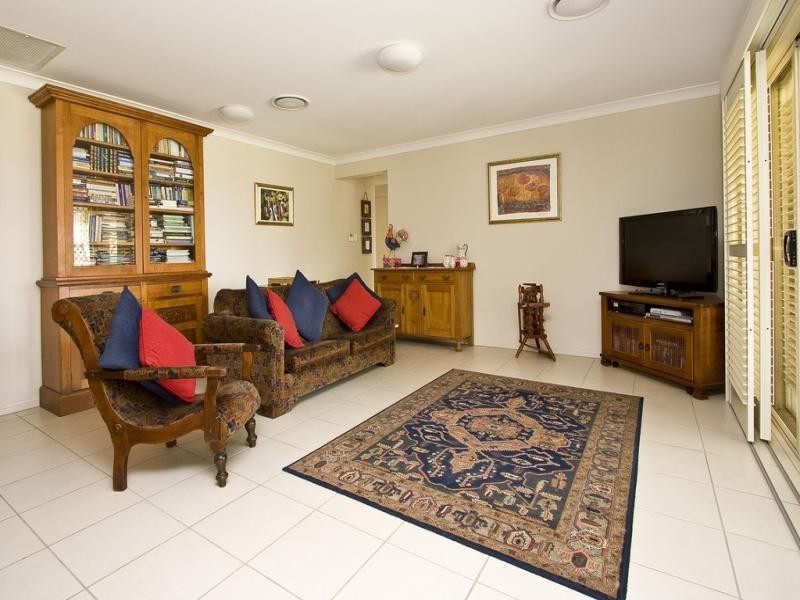 32 Brushwood Circuit, Forest Lake QLD 4078