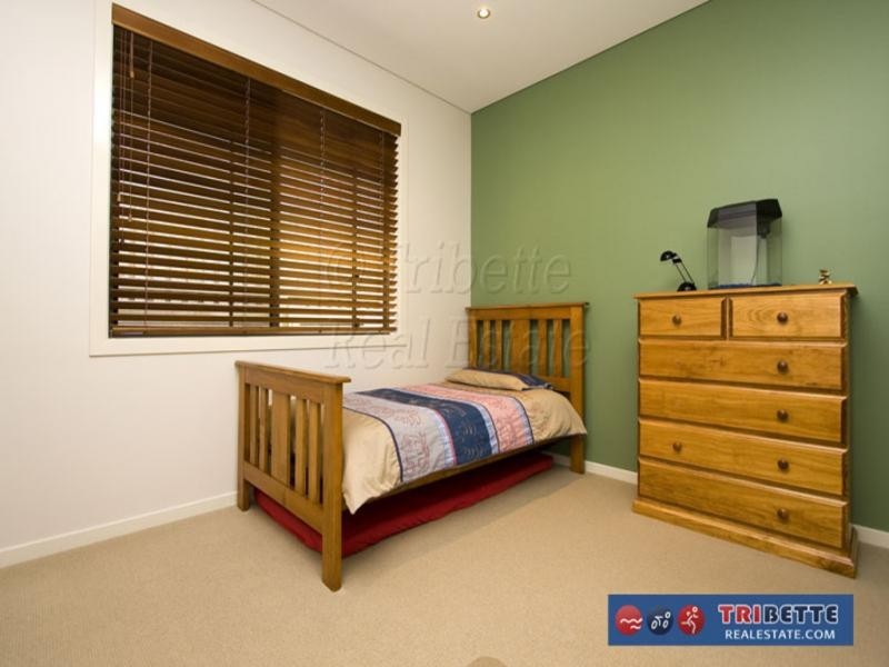 53 Hounslow Way, Seventeen Mile Rocks QLD 4073