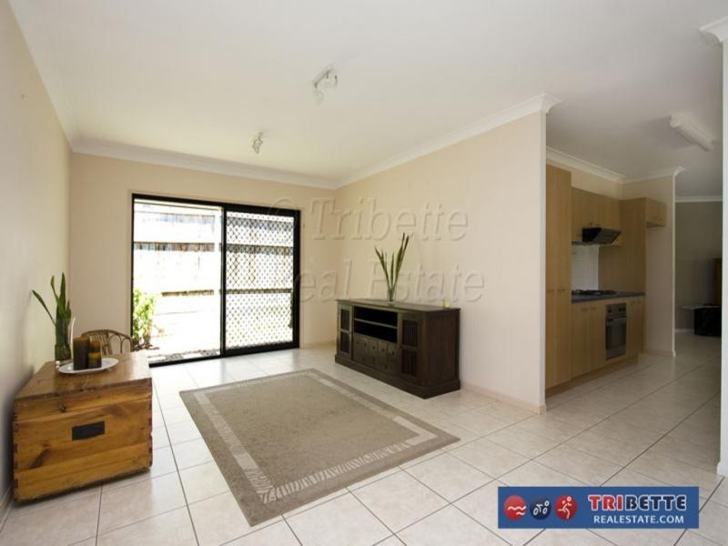 21 Edenbrooke Drive, Sinnamon Park QLD 4073