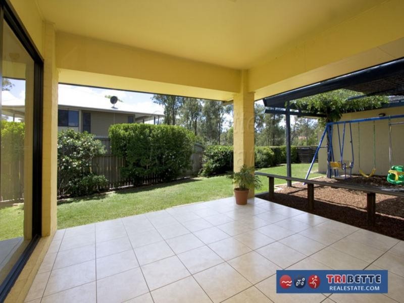 21 Edenbrooke Drive, Sinnamon Park QLD 4073