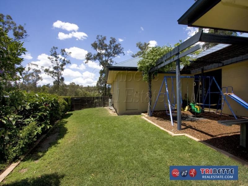 21 Edenbrooke Drive, Sinnamon Park QLD 4073