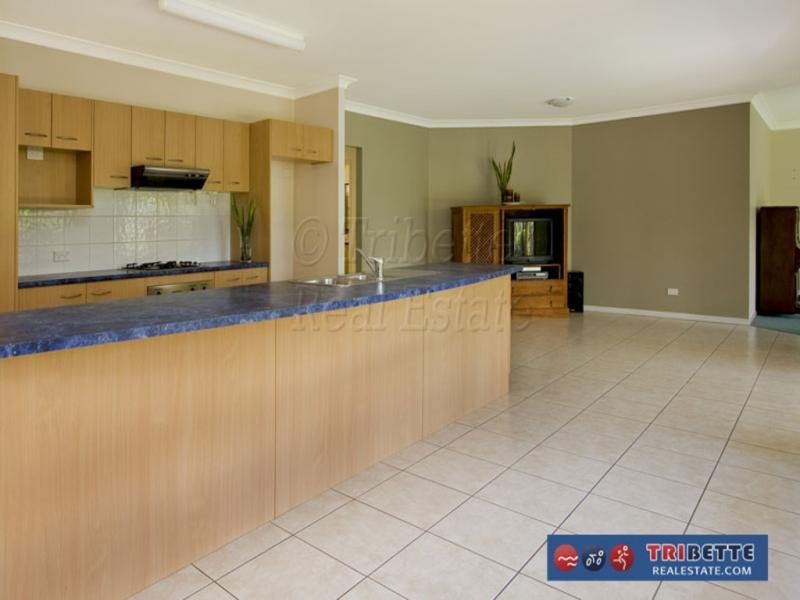 21 Edenbrooke Drive, Sinnamon Park QLD 4073