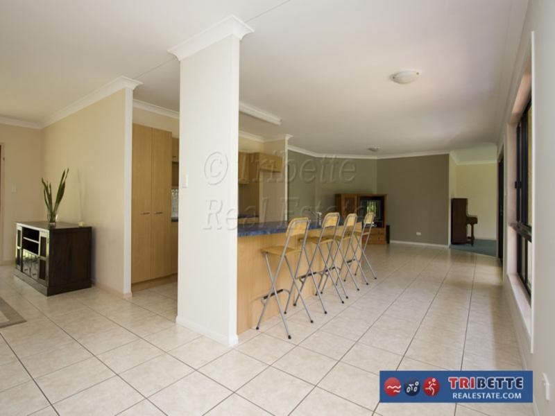 21 Edenbrooke Drive, Sinnamon Park QLD 4073