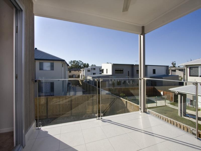 43 Condamine Drive, Sinnamon Park QLD 4073