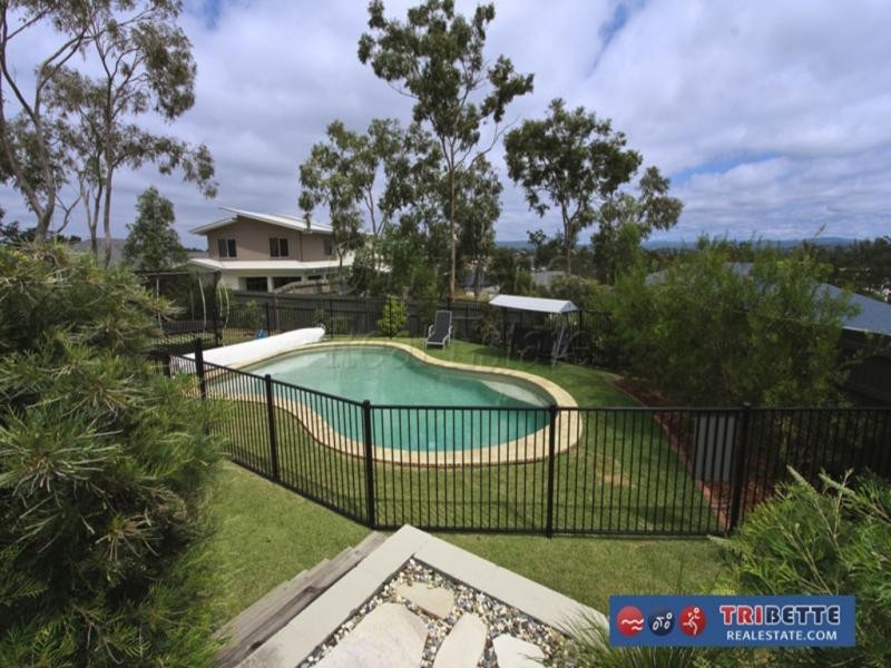 5 Pandorea Close, Seventeen Mile Rocks QLD 4073