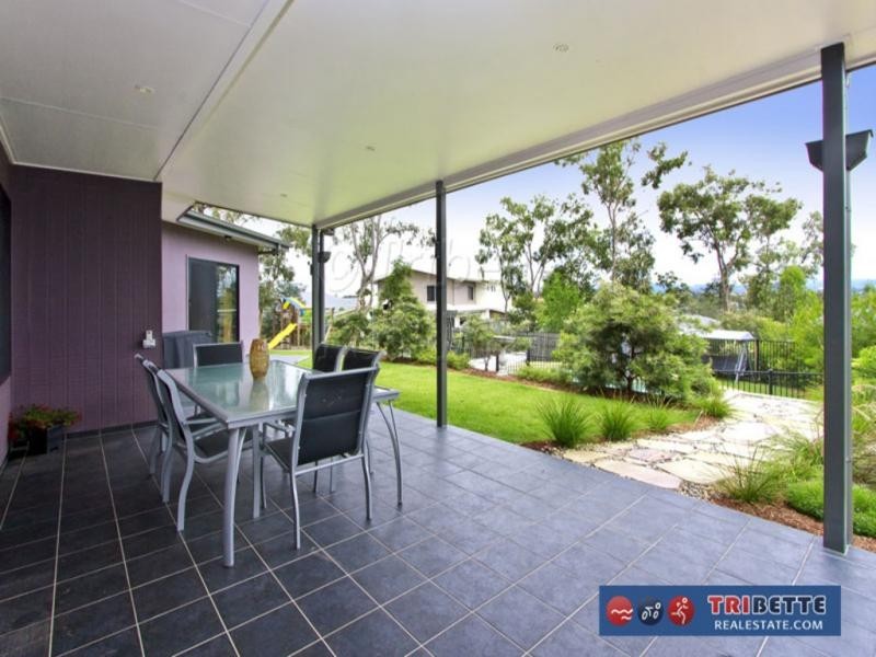 5 Pandorea Close, Seventeen Mile Rocks QLD 4073