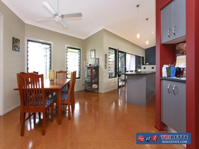 5 Pandorea Close, Seventeen Mile Rocks QLD 4073