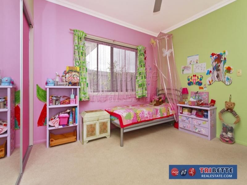 5 Pandorea Close, Seventeen Mile Rocks QLD 4073