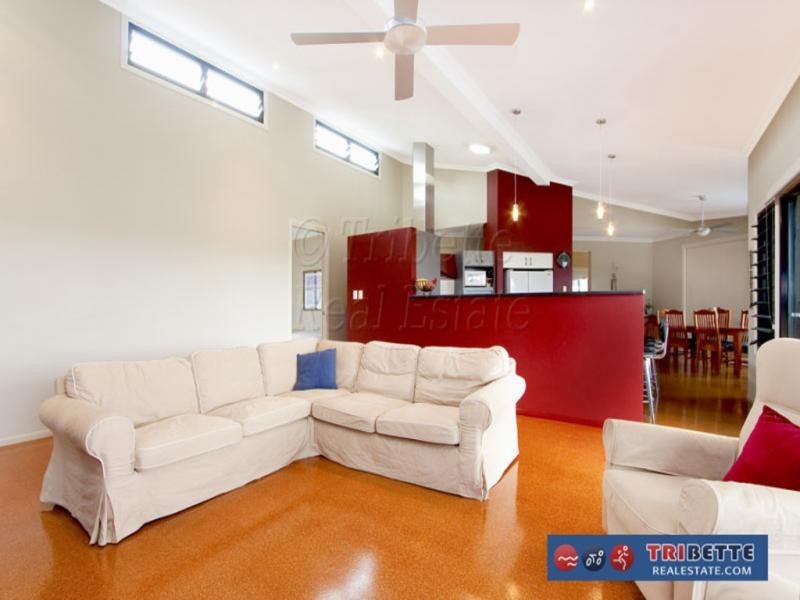 5 Pandorea Close, Seventeen Mile Rocks QLD 4073