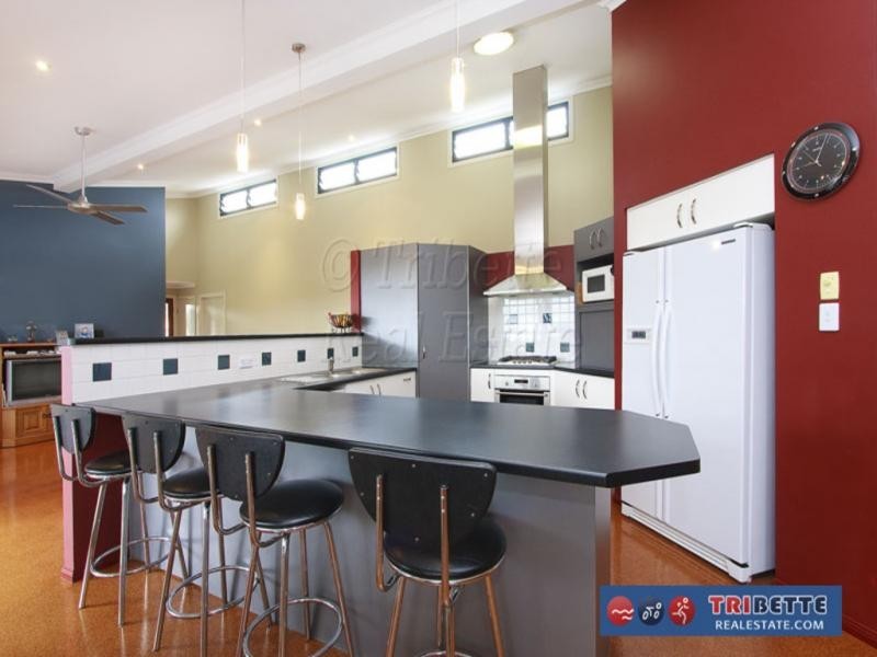 5 Pandorea Close, Seventeen Mile Rocks QLD 4073