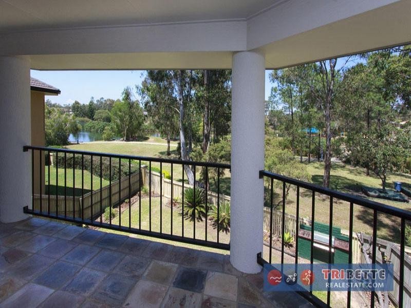 15 Wivenhoe Cct, Forest Lake QLD 4078