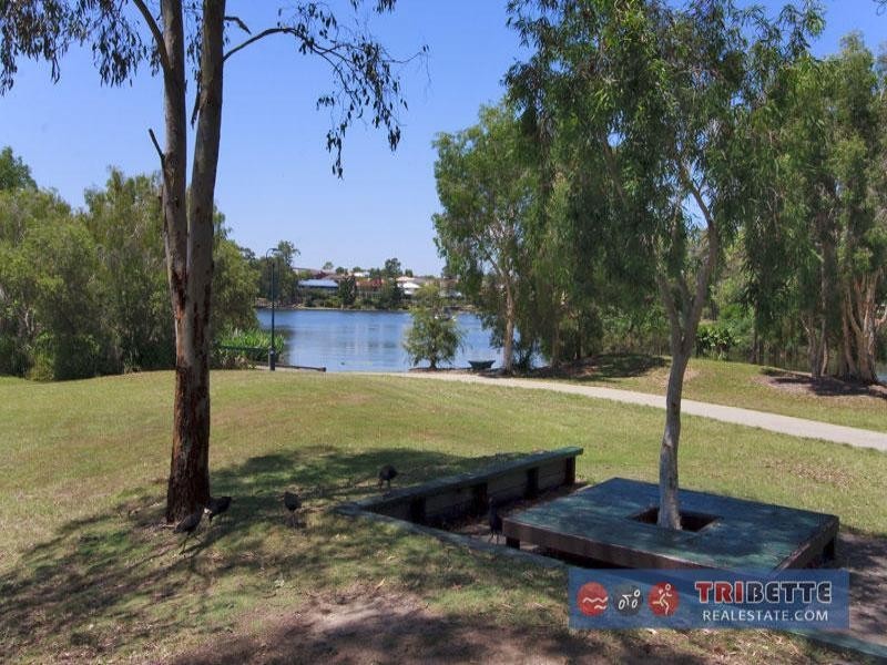 15 Wivenhoe Cct, Forest Lake QLD 4078