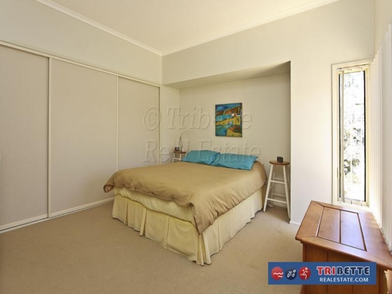 34 Barcoorah St, Westlake QLD 4074