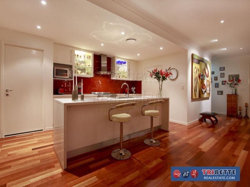 43 Barcoo Cres, Sinnamon Park QLD 4073