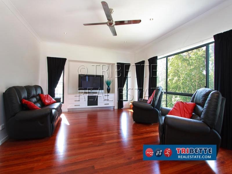 21 Alphitonia St, Seventeen Mile Rocks QLD 4073