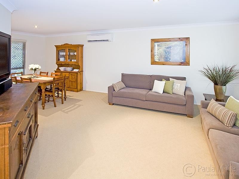 106 Lakeside Av, Springfield Lakes QLD 4300