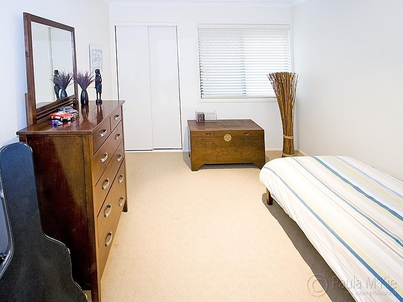 106 Lakeside Av, Springfield Lakes QLD 4300