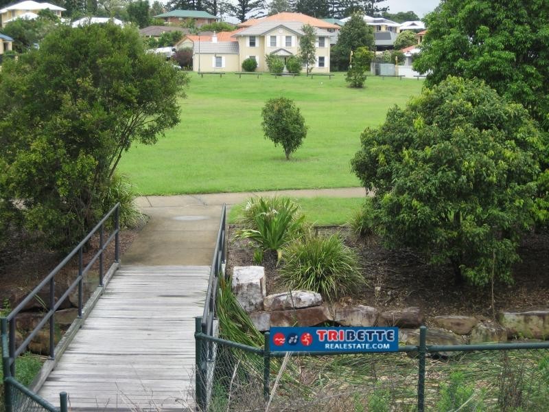 38 Furness Cr, Sinnamon Park QLD 4073