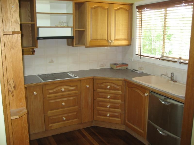 11 Pack St, Jamboree Heights QLD 4074