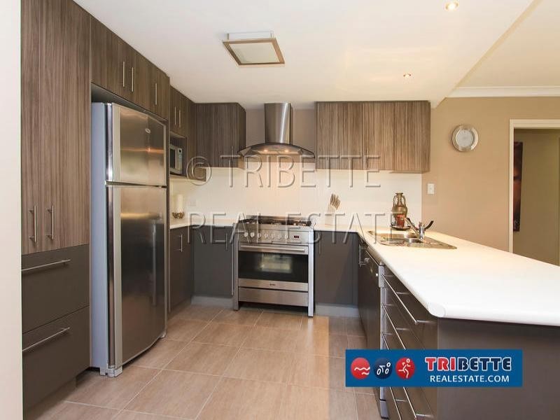 68 Flindersia Cres, Seventeen Mile Rocks QLD 4073