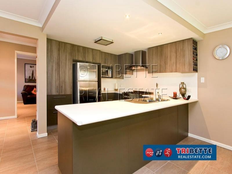 68 Flindersia Cres, Seventeen Mile Rocks QLD 4073