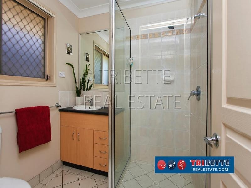 6 Snowy River Cct, Forest Lake QLD 4078