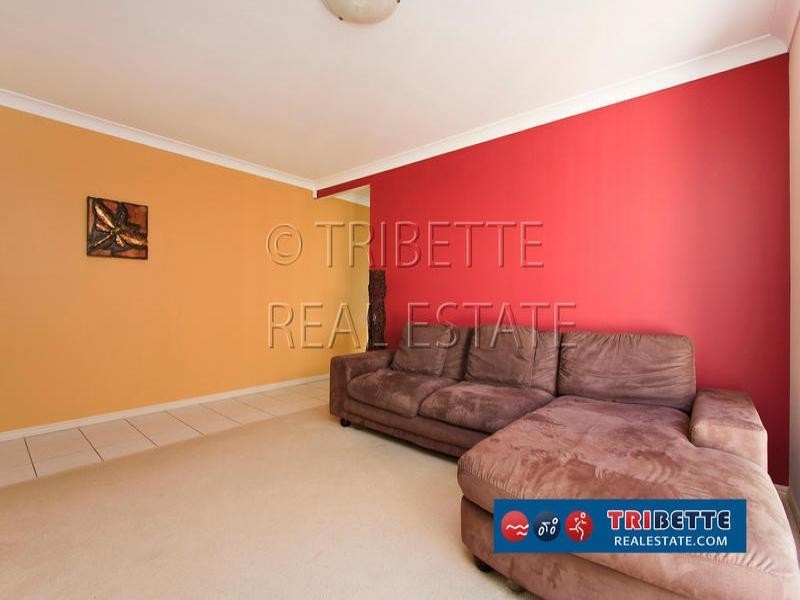 6 Snowy River Cct, Forest Lake QLD 4078