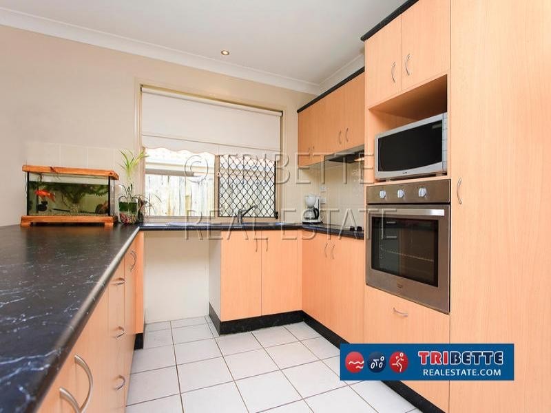 6 Snowy River Cct, Forest Lake QLD 4078