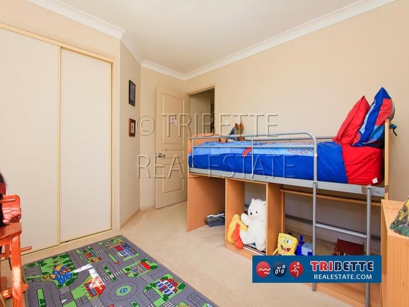 6 Snowy River Cct, Forest Lake QLD 4078