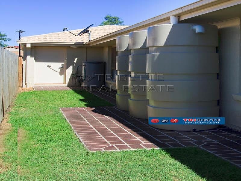 6 Snowy River Cct, Forest Lake QLD 4078