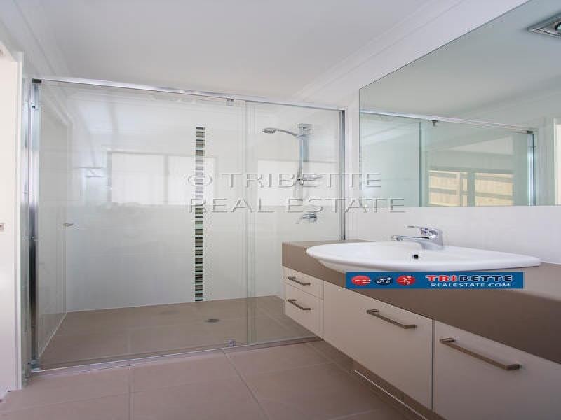 43 Clydesdale Place, Sumner QLD 4074