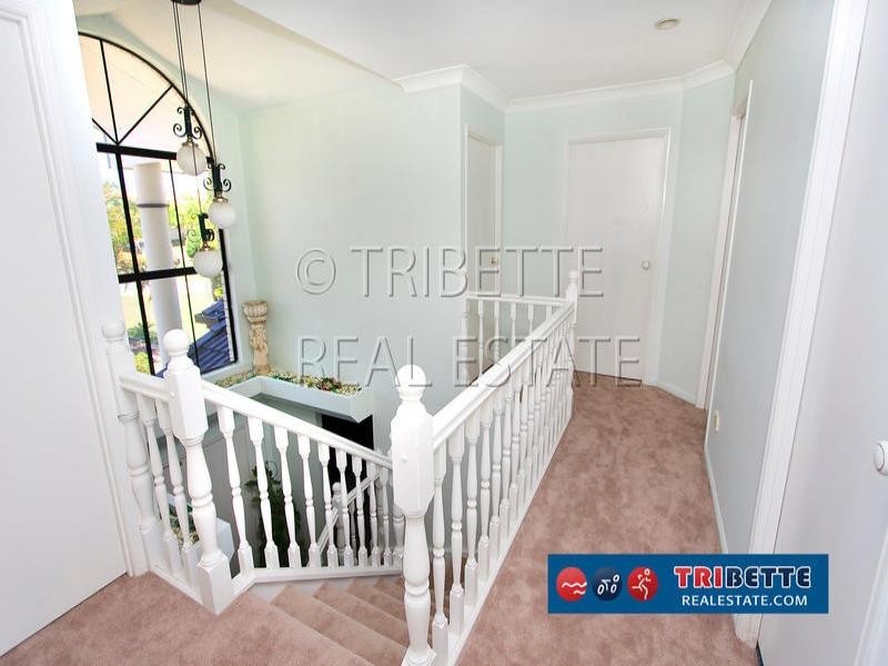 7 Cowal Place, Westlake QLD 4074