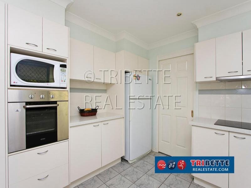 7 Cowal Place, Westlake QLD 4074