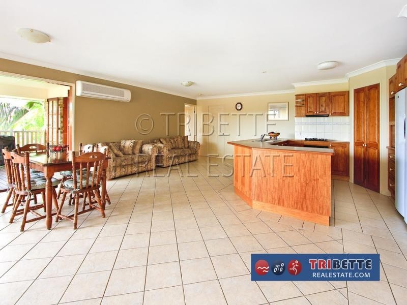 106 Glen Ross Road, Sinnamon Park QLD 4073