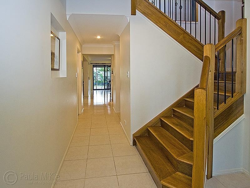 69 Lloyd Bird Cres, Springfield Lakes QLD 4300