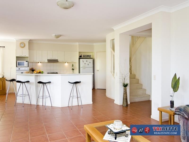 16 Colthouse Place, Sinnamon Park QLD 4073