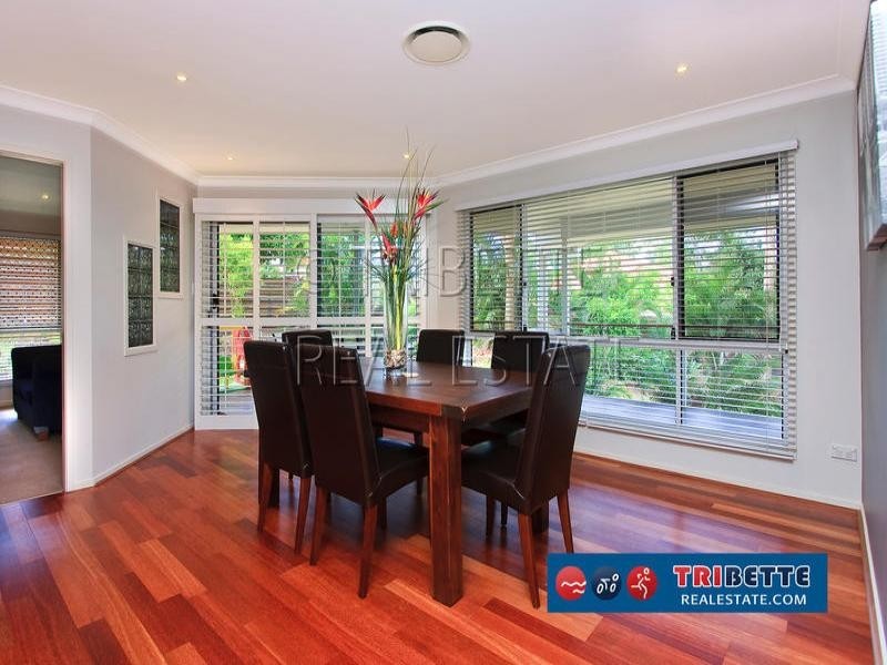 18 St Ives Circuit, Forest Lake QLD 4078