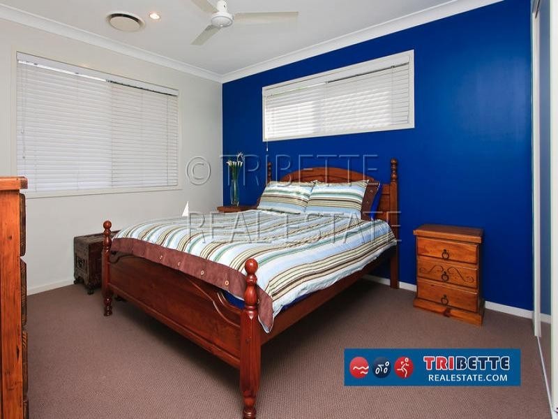 18 St Ives Circuit, Forest Lake QLD 4078