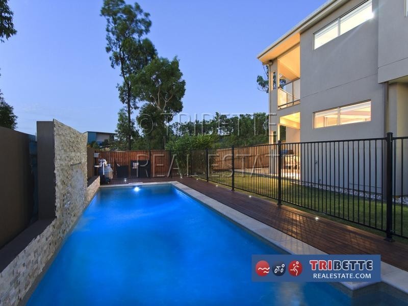 17 Casuarina Street, Seventeen Mile Rocks QLD 4073