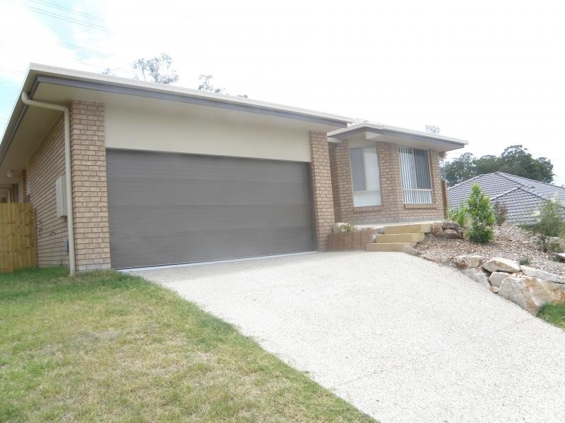 13 Clydesdale Place, Sumner QLD 4074