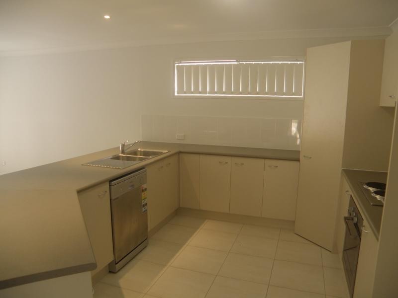 13 Clydesdale Place, Sumner QLD 4074