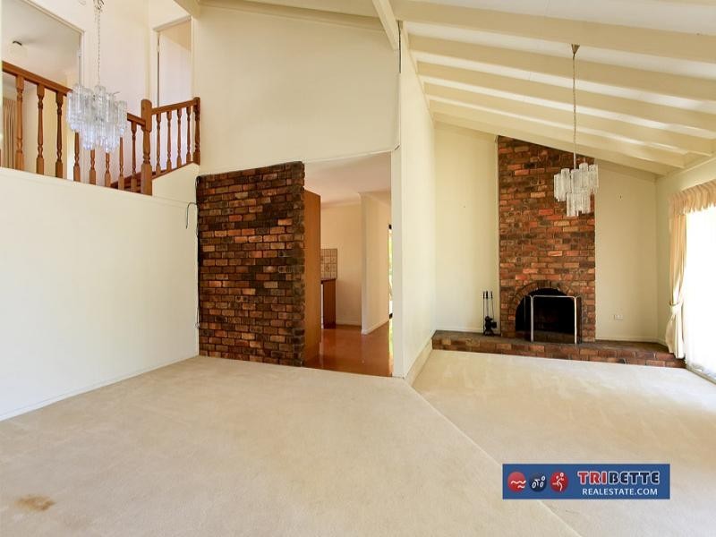 53 Kooringal Dr, Jindalee QLD 4074