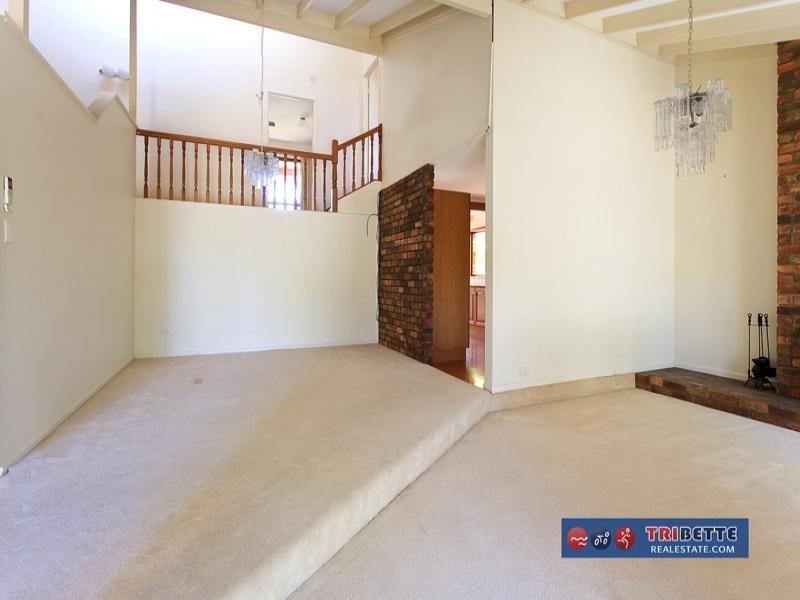 53 Kooringal Dr, Jindalee QLD 4074